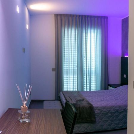 מיסאנו אדריאטיקו Brigante Suites מראה חיצוני תמונה